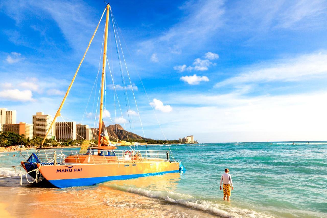 Aloha Vibes Await! Stylish Condo At Aloha Surf - Mountain And City Views Honolulu Esterno foto