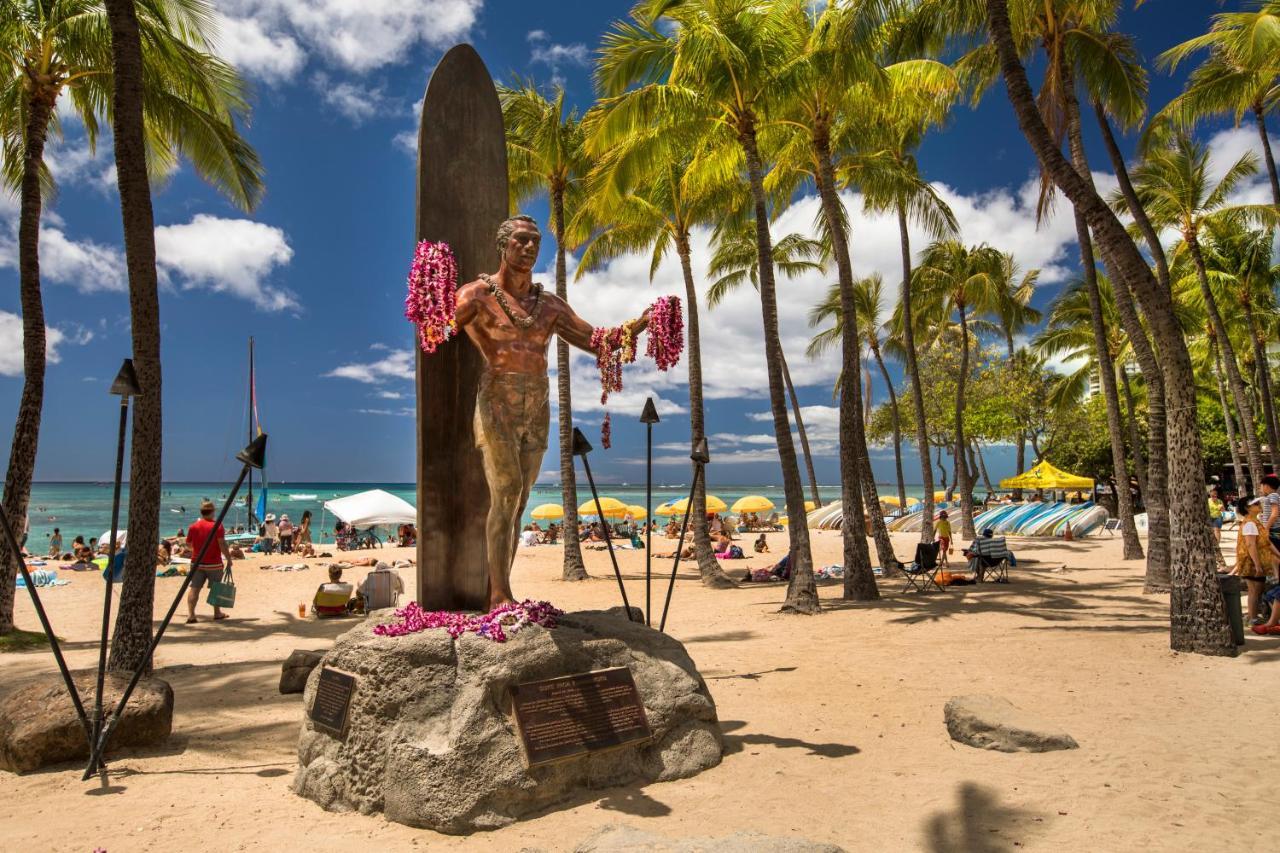 Aloha Vibes Await! Stylish Condo At Aloha Surf - Mountain And City Views Honolulu Esterno foto